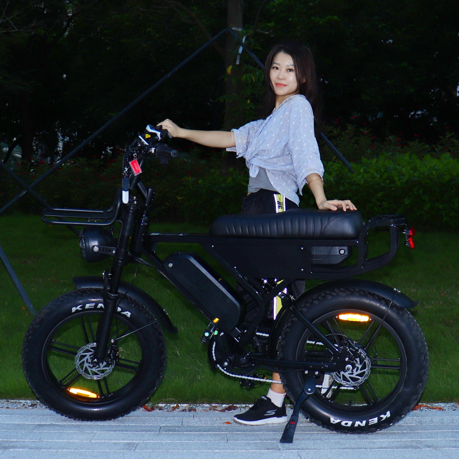 VOMO-Ebike X90 MAX Family Cargo Electric Bike